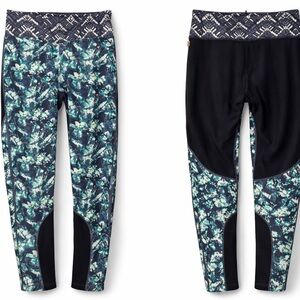 NWOT Maaji Women's Graphite Tights Pants Size XS